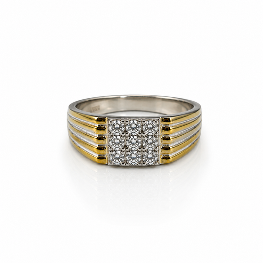Regal Stride Ring