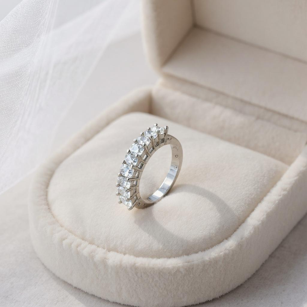 Glitz Crownstone Solitaire Ring