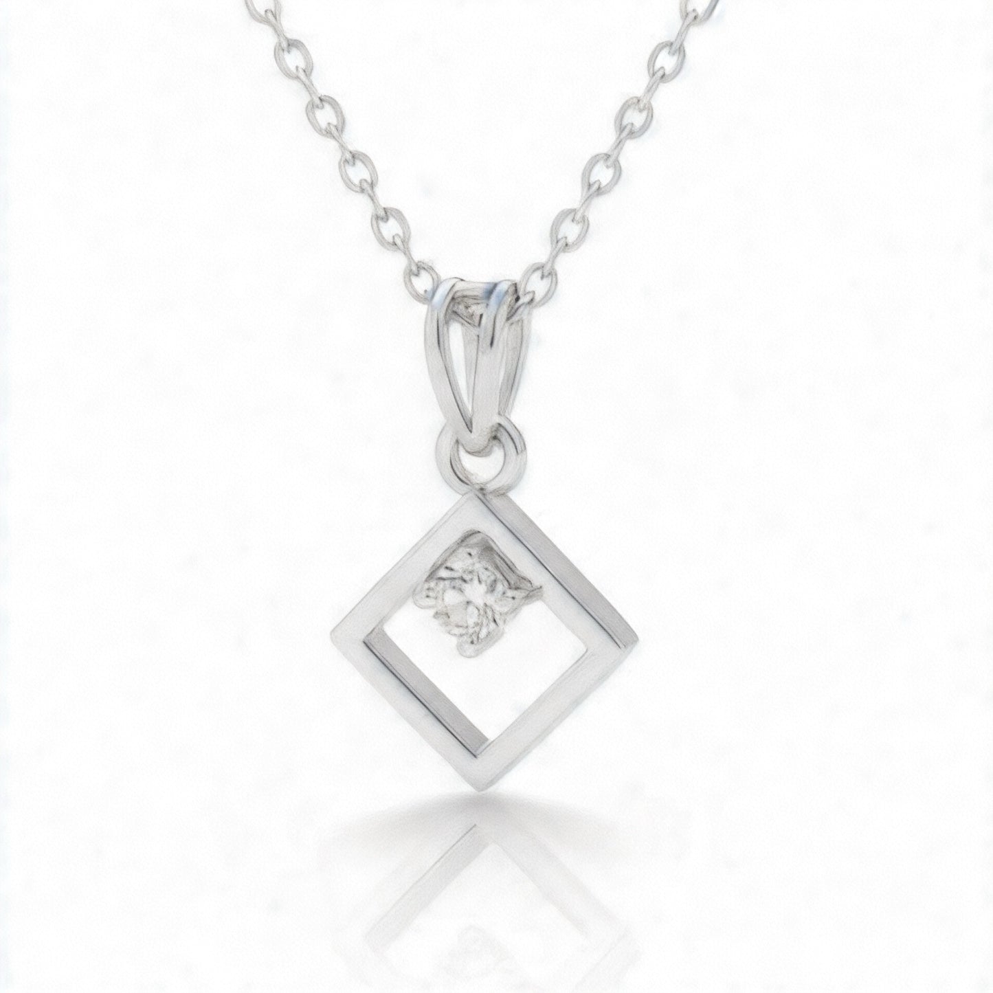 Glitz Luxe Neckpiece