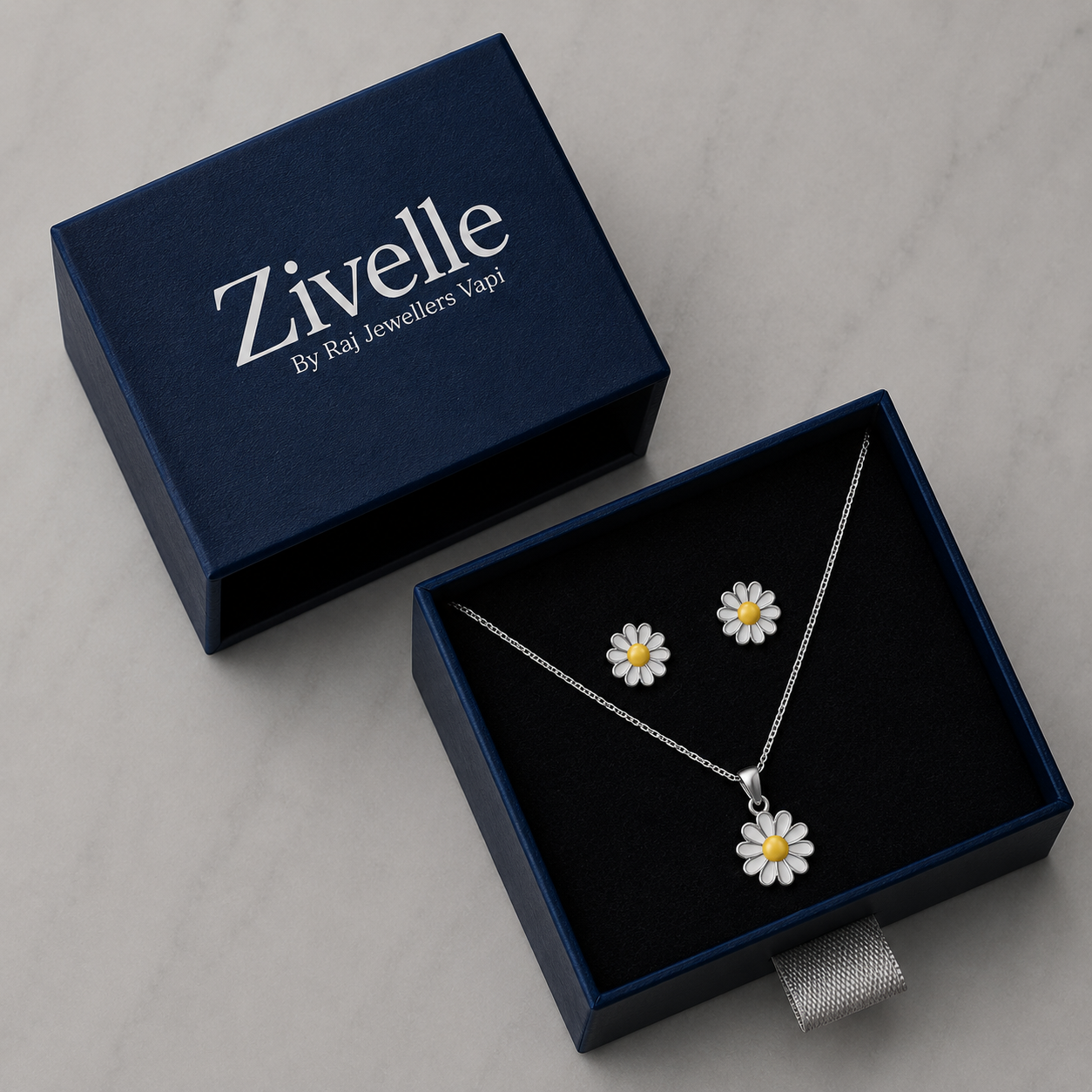 White Flower Jewellery Set
