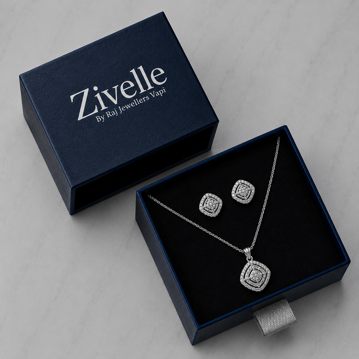 Halo Kyra Jewellery Set