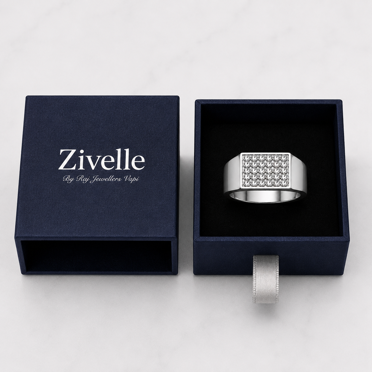 Noble Grid Ring