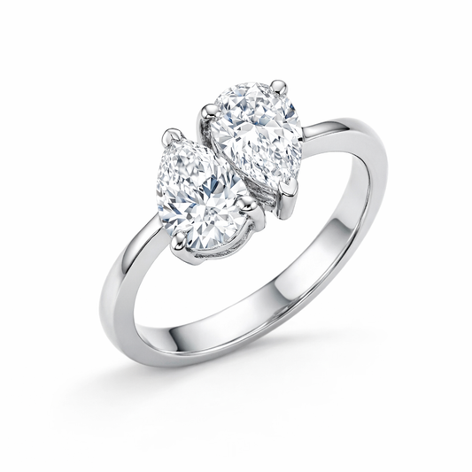Glitz Duelis Pear Ring