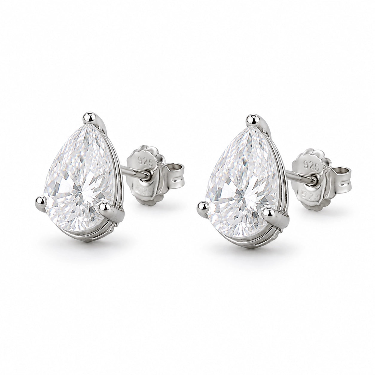 Moz Poire Studs